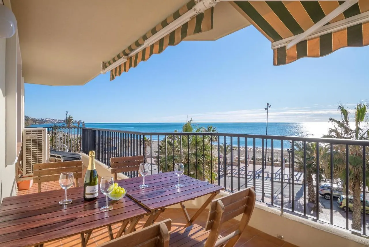 Beachfront Apartment With Sea View Fuengirola