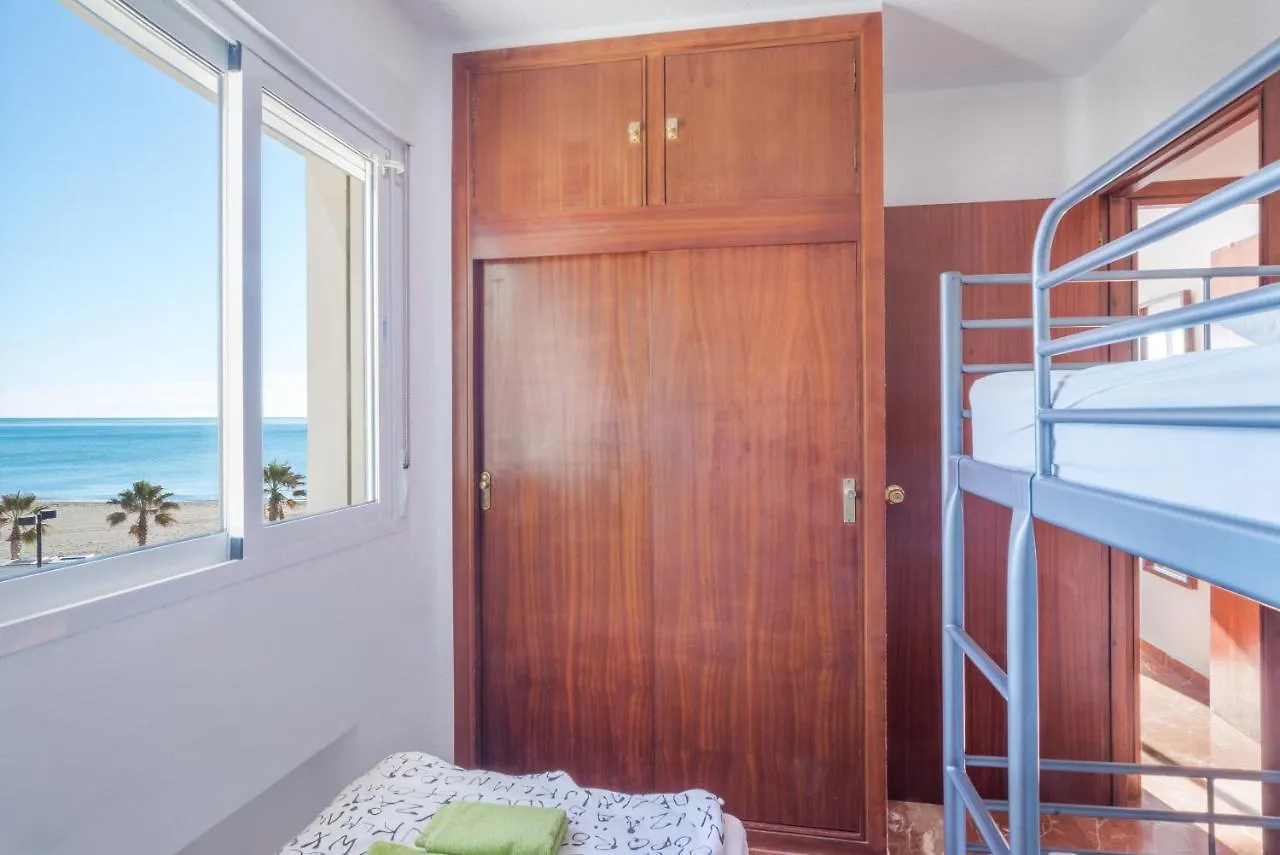 Beachfront Apartment With Sea View Fuengirola